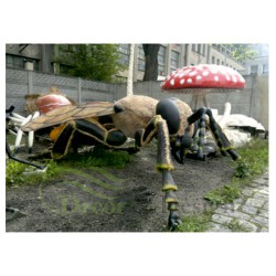 figura-dekoracyjna-pszczola-duza-bee-giant-insects-decoration-figure-fiberglass-statue