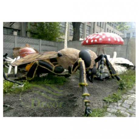figura-dekoracyjna-pszczola-duza-bee-giant-insects-decoration-figure-fiberglass-statue