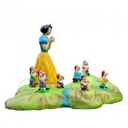 Figura dekoracyjna Królewna Śnieżka i siedem krasnoludków