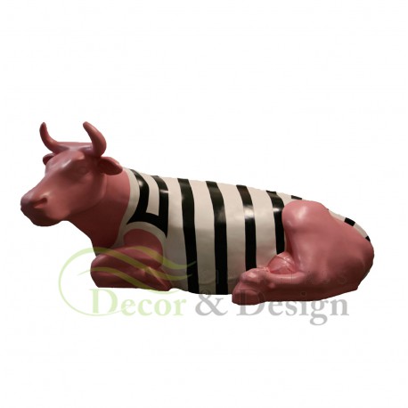 figura-dekoracyjna-krowa-lezaca-lying-cow-reklama-fiberglass-statue-art-advertisment